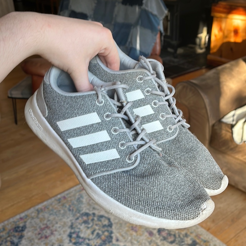 gray adidas tennis shoes